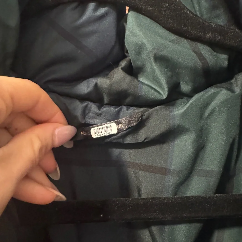 Barbour Reversible Hudswell Quilted Jacket - Picture 7 of 10